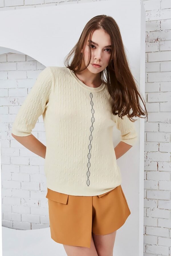 Bright diamond twist knit top