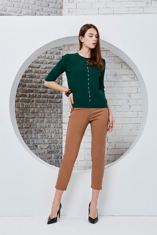 Bright diamond twist knit top