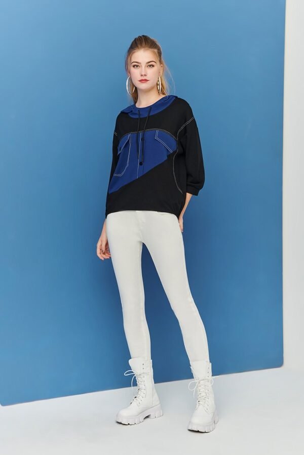 Two-tone bevel splicing asymmetrical hem hoodie