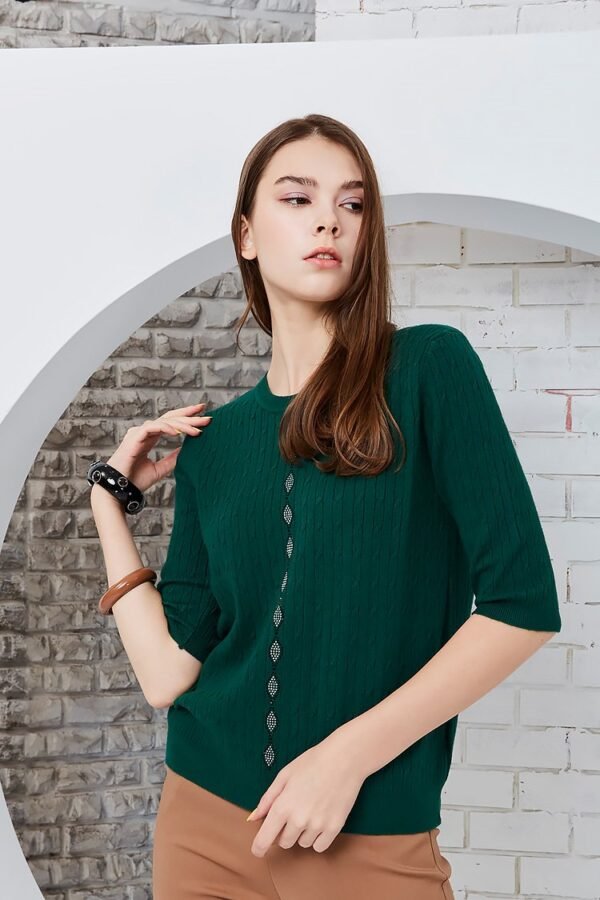 Bright diamond twist knit top