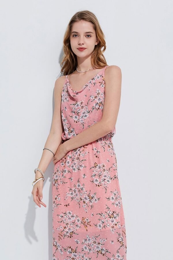 Long dress with waistband back