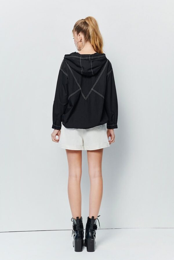 Casual hooded drawstring pocket top